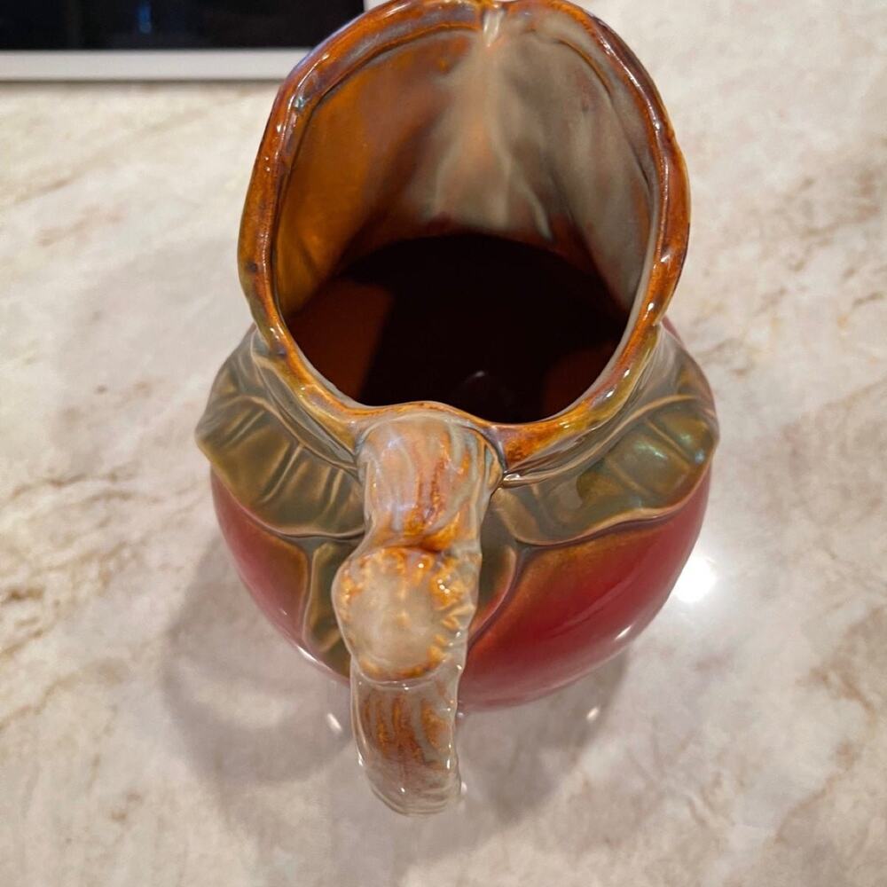 Vintage majolica Apple shaped pitcher - Picture 4 of 6